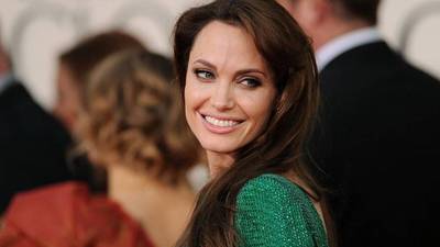 Angelina Jolie deja en shock por lucir en los huesos en los BAFTA 2018