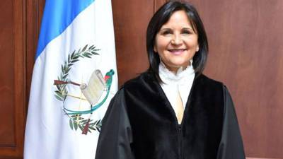 Gloria Porras asume presidencia de la Corte de Constitucionalidad
