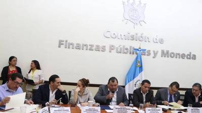 Comisión de Finanzas reduce Q2 mil millones al proyecto de presupuesto