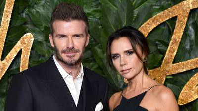 Victoria Beckham hacer arder las redes al compartir "íntima" foto de David