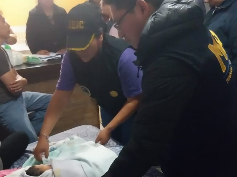Localizan a recién nacida que fue raptada en el Hospital General San Juan de Dios