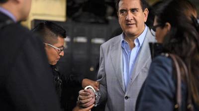 Gustavo Alejos denuncia presiones y amenazas del ministro Gendri Reyes