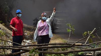 Honduras: bloquean carretera para impedir entierros de víctimas de COVID-19