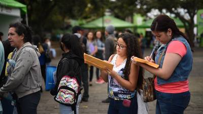 Las becas universitarias más buscadas por los guatemaltecos