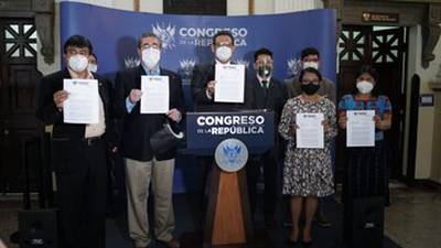 Oposición pide al presidente del Congreso convocar para elegir a magistrados al OJ