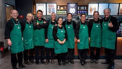 Starbucks México abre su primera tienda operada por abuelitos