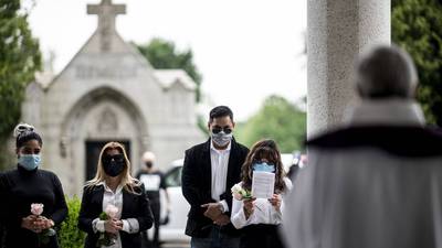 Guatemala suma 749 casos y 17 muertes por coronavirus en 24 horas