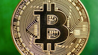 ¡Histórico! El bitcoin supera por primera vez los 30.000 dólares