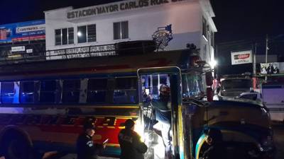 Ataque armado dentro de un autobús en Chimaltenango deja tres muertos