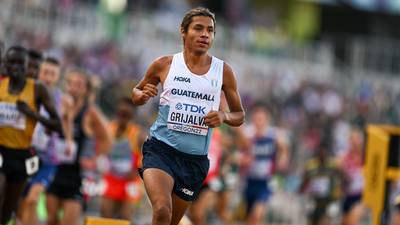 El guatemalteco Luis Grijalva clasifica a la final en los 5 mil metros en el Mundial de Atletismo