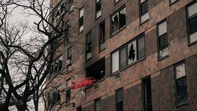 VIDEOS: incendio en edificio deja 19 personas fallecidas
