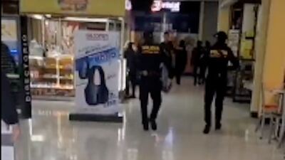 Difunden videos tras balacera en centro comercial de zona 4