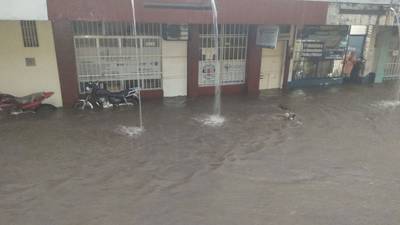 Torrenciales lluvias en Mazatenango causan severas inundaciones