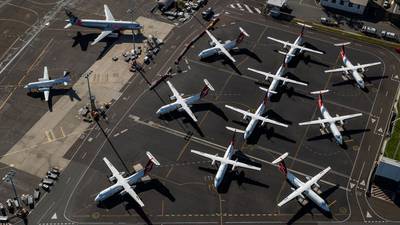 VIDEO. Ómicron obliga a aerolíneas a cancelar más de dos mil vuelos en el mundo