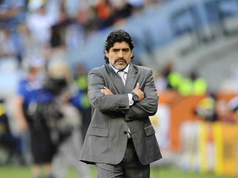 ¡Escándalo! Médico de Maradona está en el ojo del Huracán