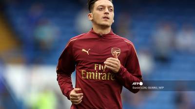Mesut Özil se marcha del Arsenal y fichará por el Fenerbahçe