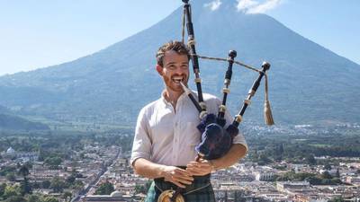 “The First Piper”, influencer escocés, comparte increíbles imágenes de Guatemala