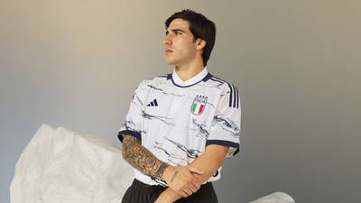 ¡Nueva piel! Adidas es el nuevo patrocinador de la selección de Italia