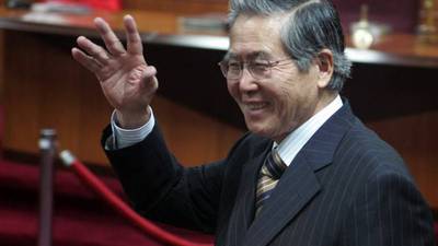 Fujimori envía panes con queso a Humala en prisión