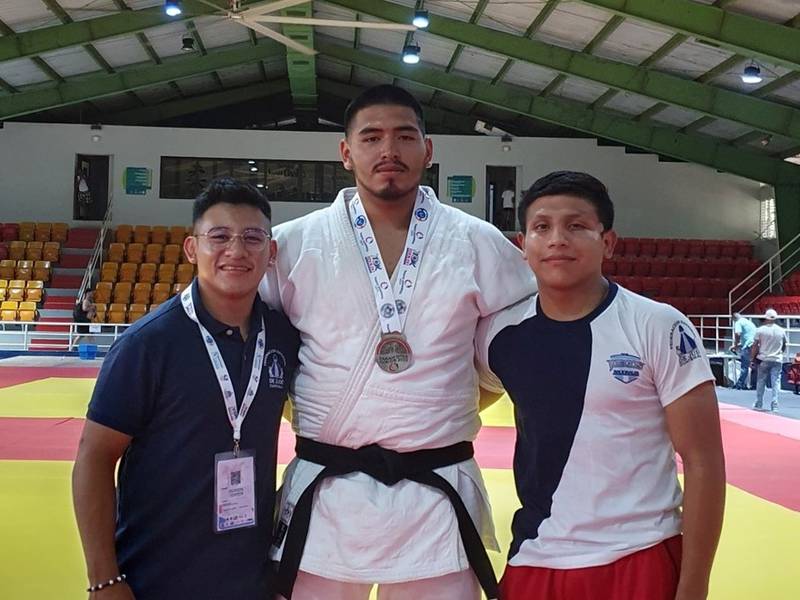 William Pérez logra medalla de oro en Copa Panamericana de Judo