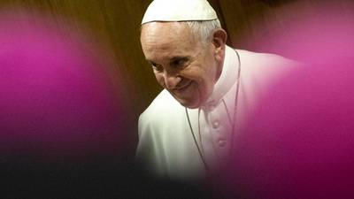 Papa nombra a dos obispos en Chile tras escándalo por abusos