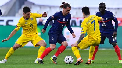 Francia decepciona en el inicio de las eliminatorias de Europa