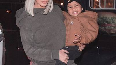 Kim Kardashian revela los lujos de la habitación de su recién nacida