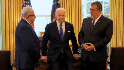 Joe Biden recibe a Bernardo Arévalo en reunión no prevista