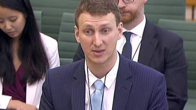 Aleksandr Kogan comparece ante Parlamento británico por escándalo de Cambridge Analytica