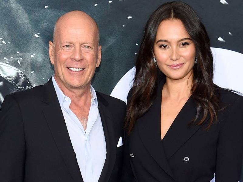 Esposa de Bruce Willis hace desesperada petición a paparazzis