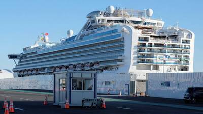 El crucero “Diamond Princess”, que fue foco del coronavirus, deja el puerto de Yokohama