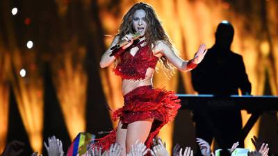 Destrozan a Shakira en redes por hacer supuesto “playback” en el Super Bowl LIV