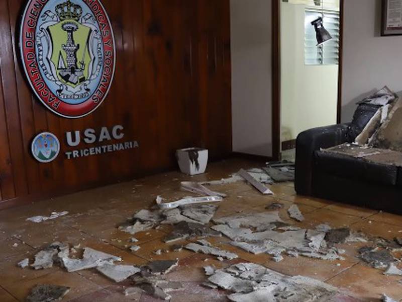 Difunden imágenes de los daños en la Facultad de Ciencias Jurídicas y Sociales