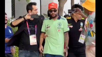 VIDEO. Falso Neymar alborota mercado de Catar