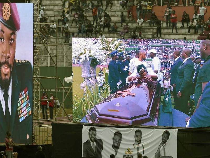 Decenas de miles de fans se despiden del fallecido cantante marfileño DJ Arafat