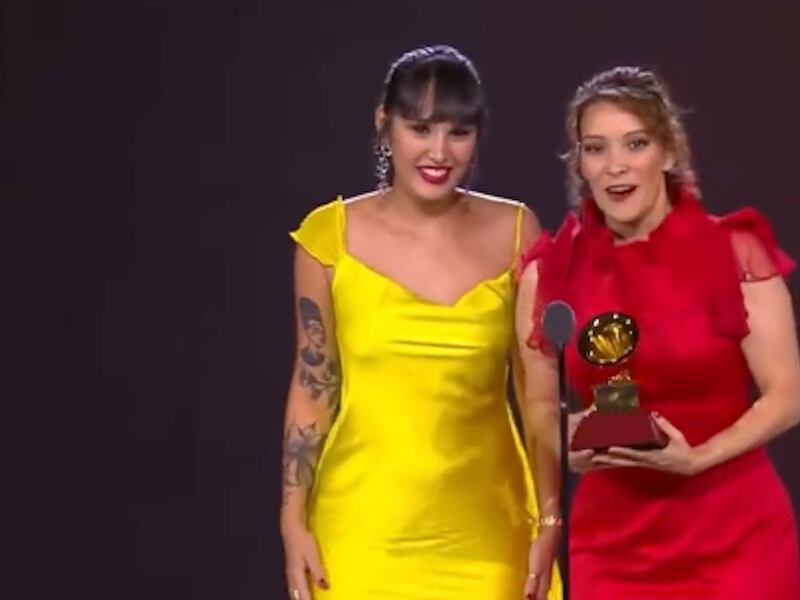 Gaby Moreno triunfa en los Latin Grammy con "Vida" de Omara Portuondo
