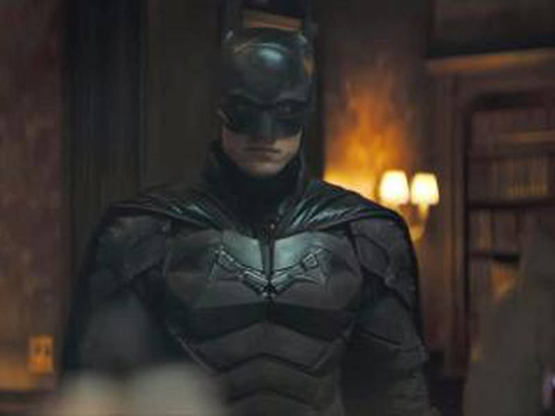 Robert Pattinson sorprende en el primer y violento tráiler de "The Batman"