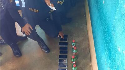 Localizan droga y celulares durante requisa en cárcel de Quiché