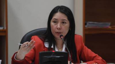 Presentan amparo para que la CSJ suspenda antejuicio contra jueza Erika Aifán