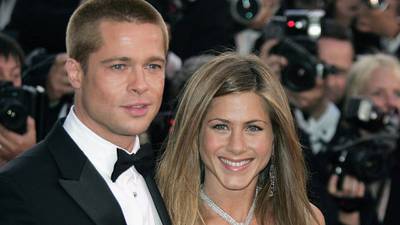 El esperado reencuentro de Brad Pitt y Jennifer Aniston detrás del escenario en los SAG Awards