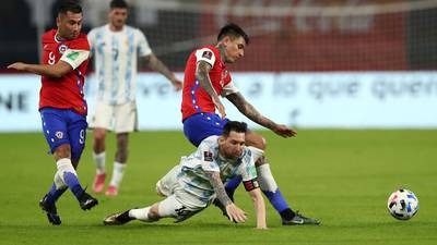 Eliminatorias: Argentina desaprovecha localía y empata frente a Chile