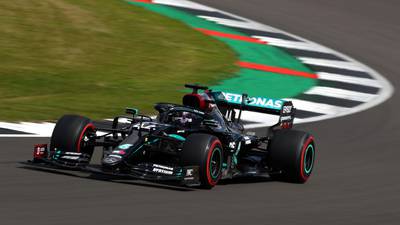 VIDEO. Lewis Hamilton se queda con la pole position del Gran Premio de Gran Bretaña
