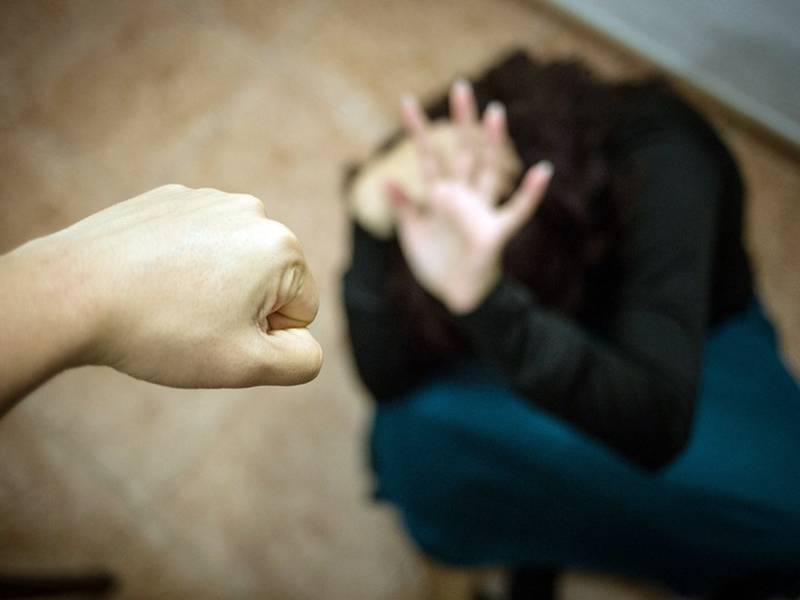 En México una menor de edad es agredida cruelmente cuando terminó la relación con su novio