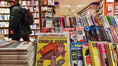 FOTO. Charlie Hebdo publica una polémica portada sobre los atentados en Cataluña