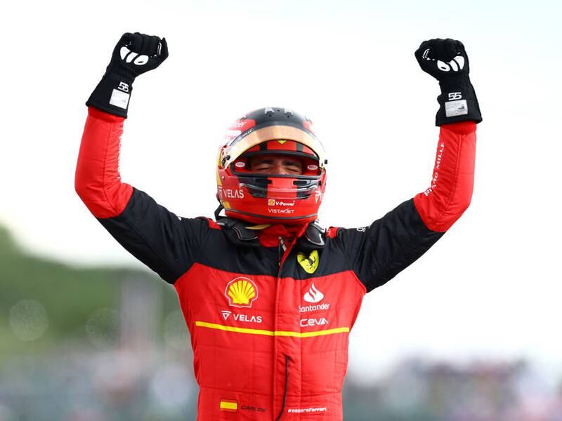 Ferrari vuelve a saborear las mieles del triunfo gracias a Carlos Sainz