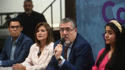 CIDH otorga medidas cautelares a favor de Bernardo Arévalo y Karin Herrera