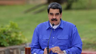 Covid-19: Maduro recibe primera dosis de vacuna Sputnik V contra COVID-19