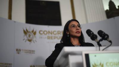 Semilla acciona contra presidenta del Congreso Shirley Rivera
