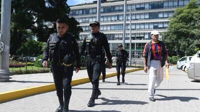 MP y CICIG allanan municipalidad de Guatemala por posibles actos de corrupción