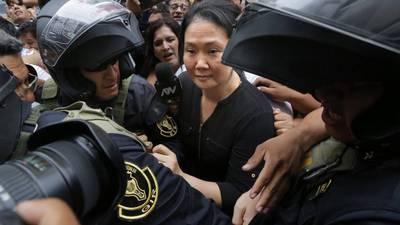 Keiko Fujimori pide que excarcelen a su padre por el COVID-19